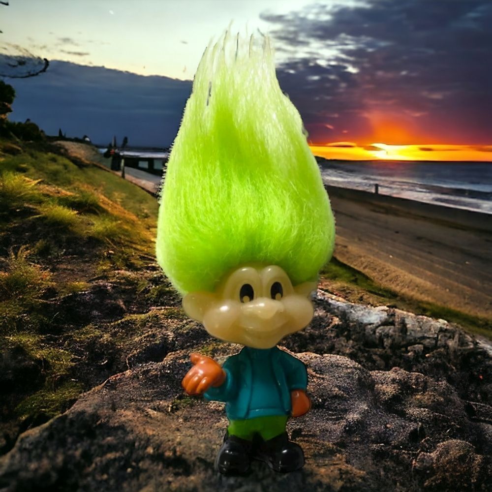 Vintage 1993 Burger King Kids Club Jaws Troll Doll Glow In Dark Neon Green Hair